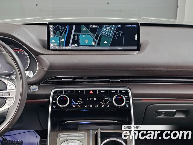 Genesis GV80 2020 — photo 14
