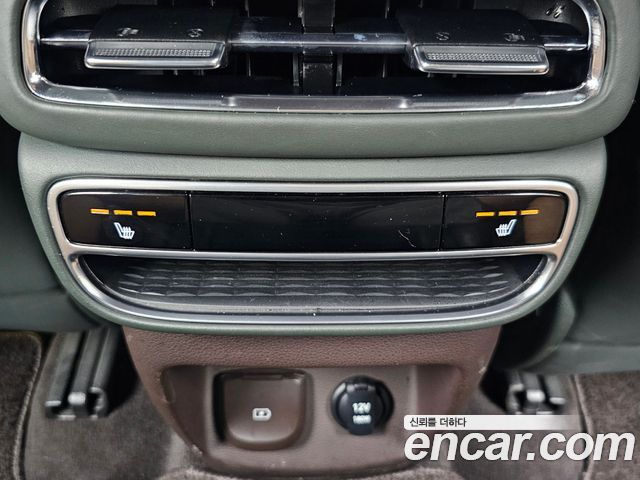 Genesis GV80 2020 — photo 16