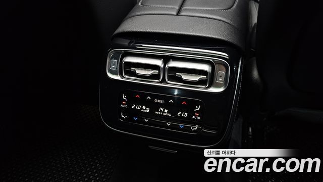Mercedes-Benz S-Class 2022 — photo 25