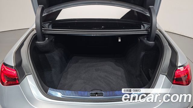Mercedes-Benz S-Class 2022 — photo 26