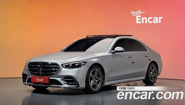 Mercedes-Benz S-Class 2022 — photo 1