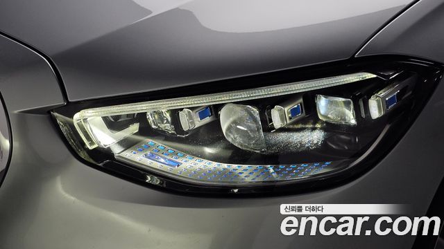 Mercedes-Benz S-Class 2022 — photo 8