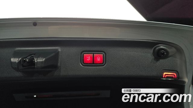 Mercedes-Benz S-Class 2022 — photo 27
