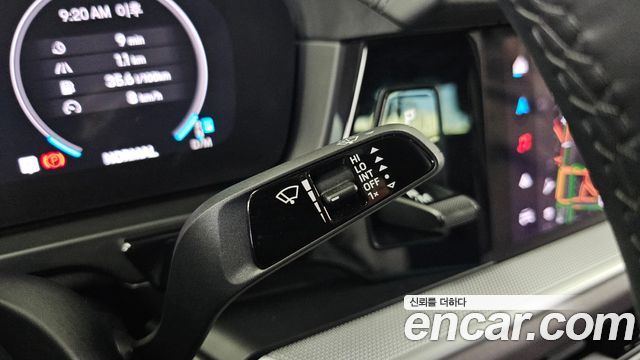 Porsche Cayenne 2024 — photo 37