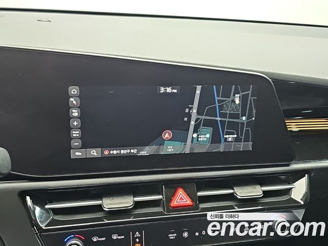 Kia Niro 2023 — photo 13