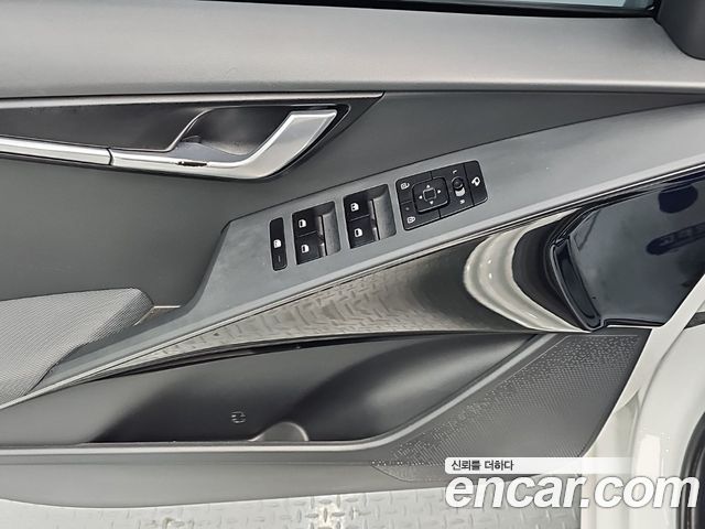 Kia Niro 2023 — photo 15