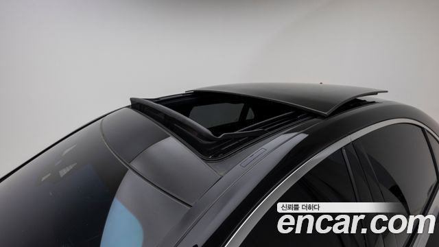 Mercedes-Benz S-Class 2018 — photo 12