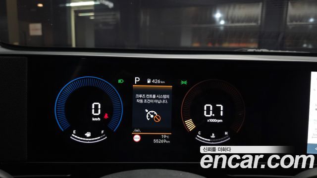 Hyundai Kona 2023 — photo 11
