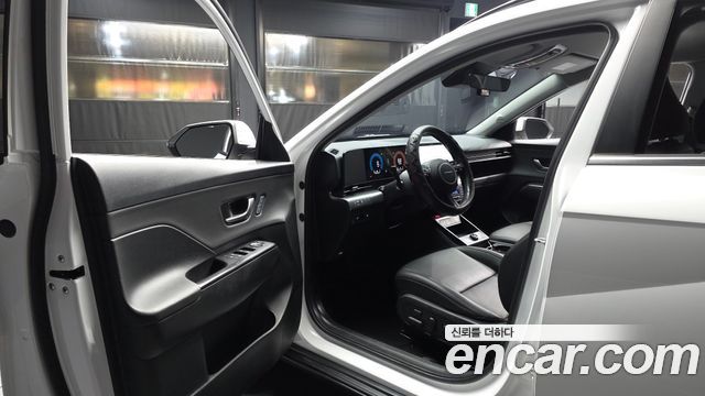 Hyundai Kona 2023 — photo 13