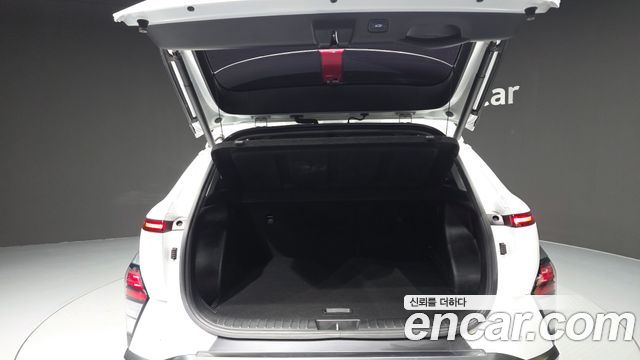 Hyundai Kona 2023 — photo 26