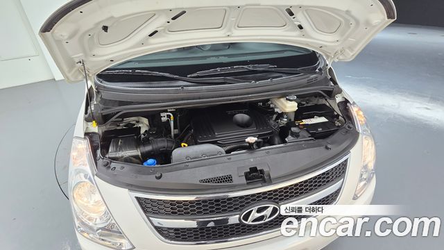 Hyundai Starex 2014 — photo 6