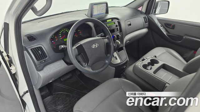 Hyundai Starex 2014 — photo 7