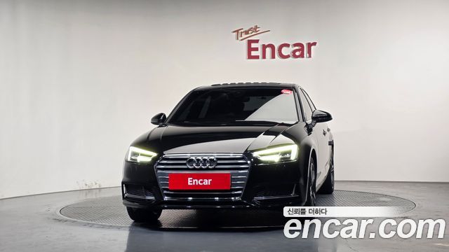 Audi A4 2019 — photo 3