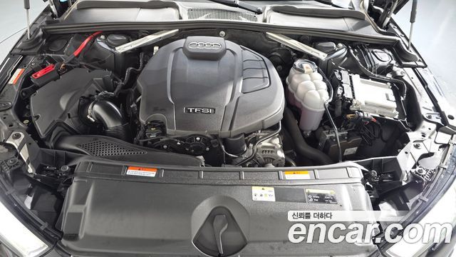 Audi A4 2019 — photo 6