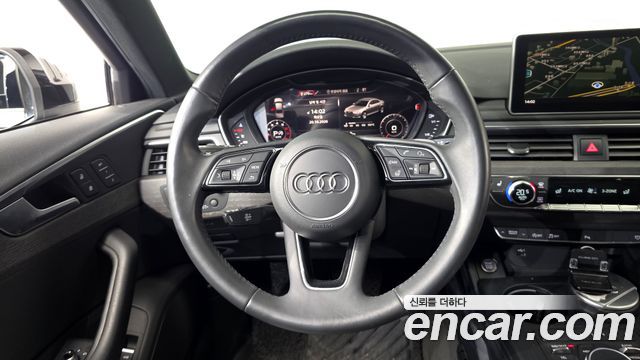 Audi A4 2019 — photo 19