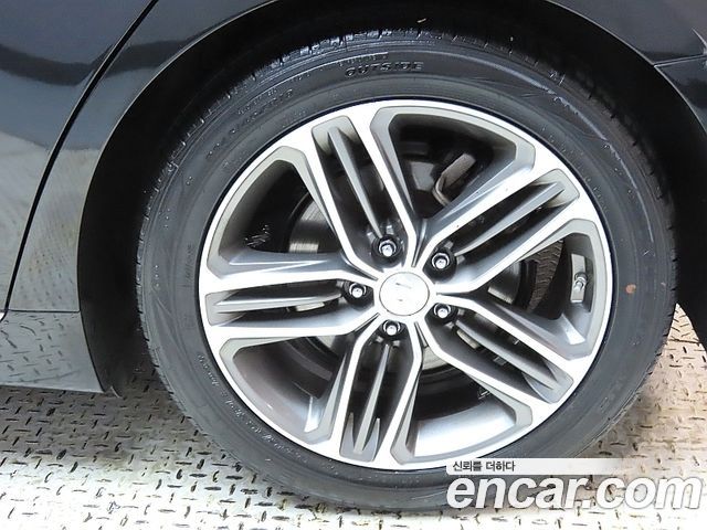 Hyundai Grandeur 2018 — photo 20