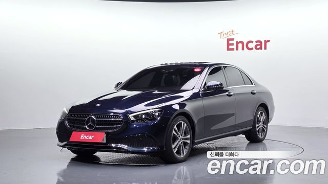 Mercedes-Benz E-Class 2021 — photo 1