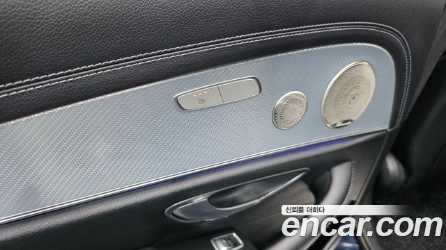 Mercedes-Benz E-Class 2021 — photo 29