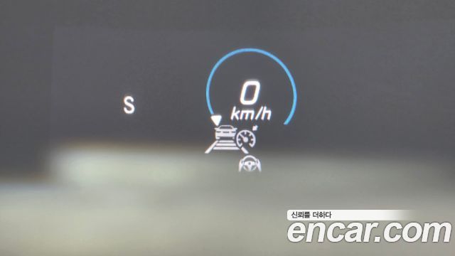 Mercedes-Benz E-Class 2021 — photo 32