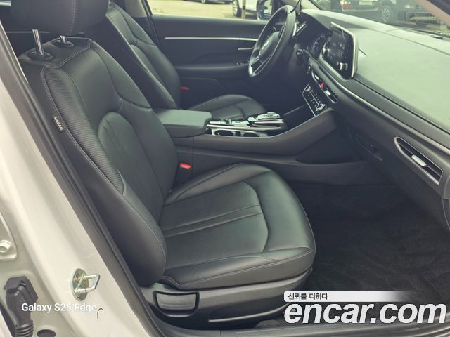 Hyundai Sonata 2020 — photo 11