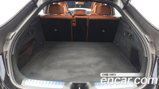 Mercedes-Benz GLC-Class 2025 — photo 20