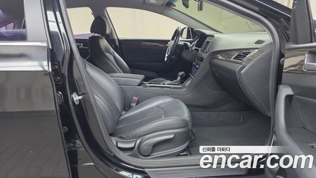 Hyundai Sonata 2015 — photo 16