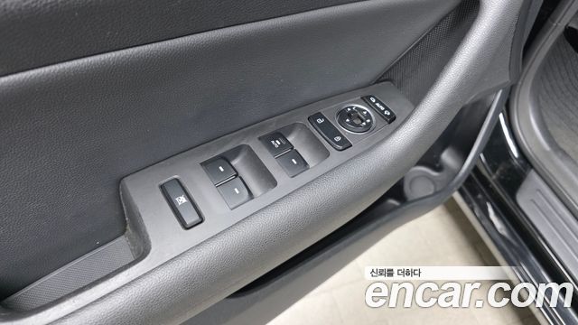 Hyundai Sonata 2015 — photo 27