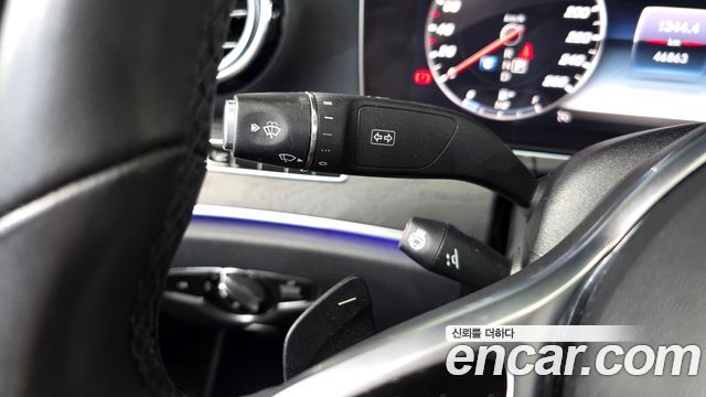 Mercedes-Benz E-Class 2019 — photo 29