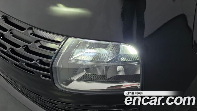 Hyundai Staria 2022 — photo 8