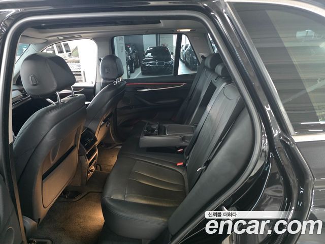BMW X5 2016 — photo 14
