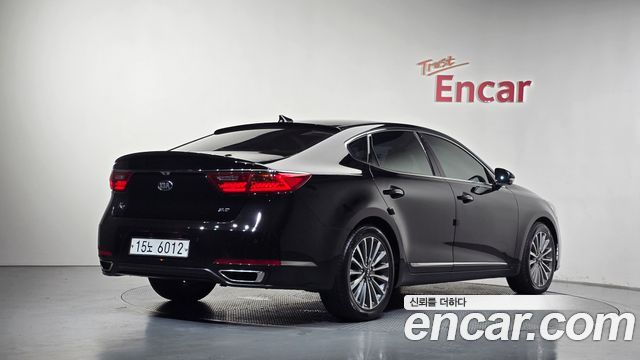Kia K7 2018 — photo 2