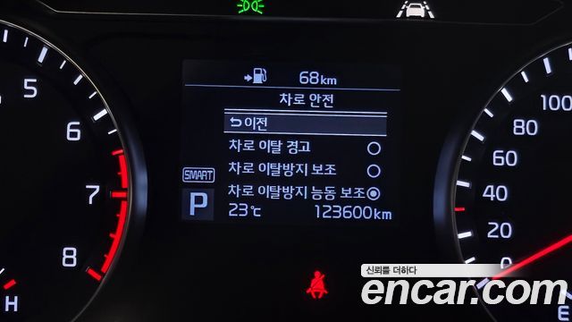 Kia K7 2018 — photo 23