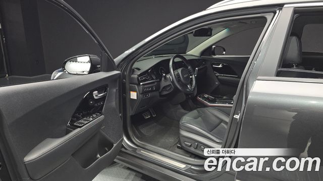 Kia Niro 2022 — photo 10