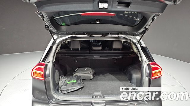 Kia Niro 2022 — photo 20
