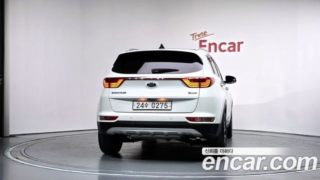 Kia Sportage 2016 — photo 4