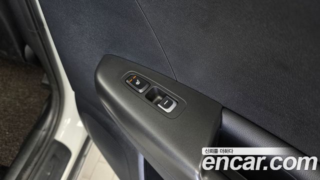 Kia Sportage 2016 — photo 24