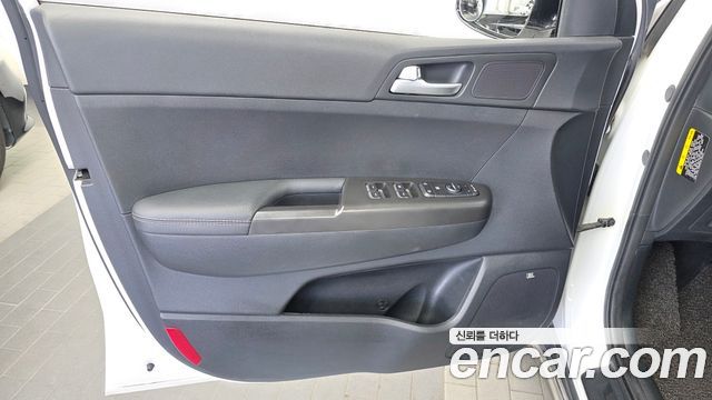 Kia Sportage 2016 — photo 14