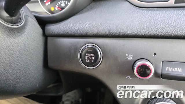 Kia Sportage 2016 — photo 32