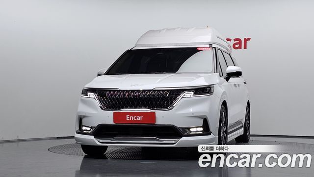 Kia Canival 2023 — photo 3