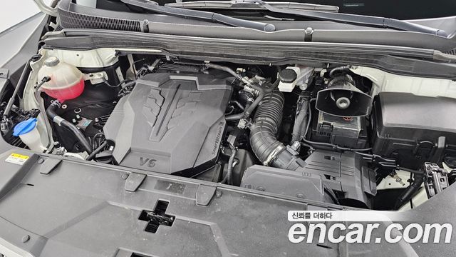 Kia Canival 2023 — photo 6