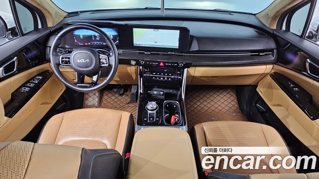 Kia Canival 2023 — photo 10