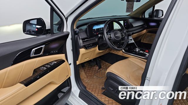 Kia Canival 2023 — photo 13