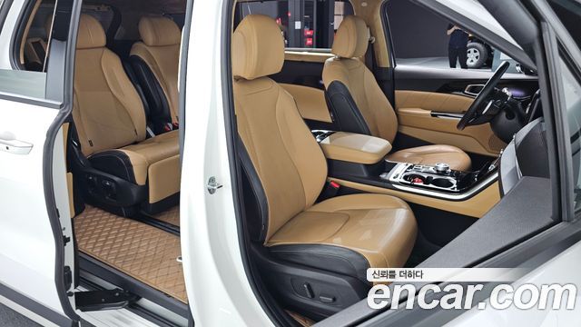 Kia Canival 2023 — photo 17