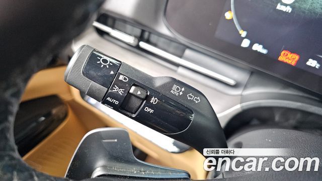 Kia Canival 2023 — photo 27