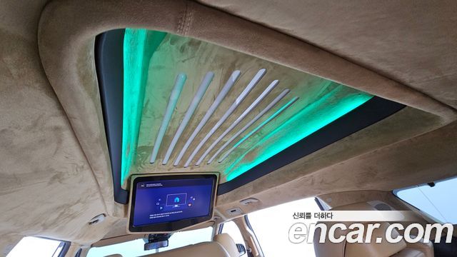 Kia Canival 2023 — photo 34