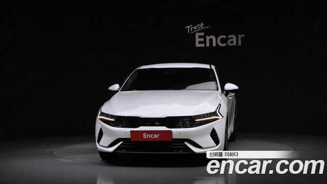 Kia K5 2023 — photo 3