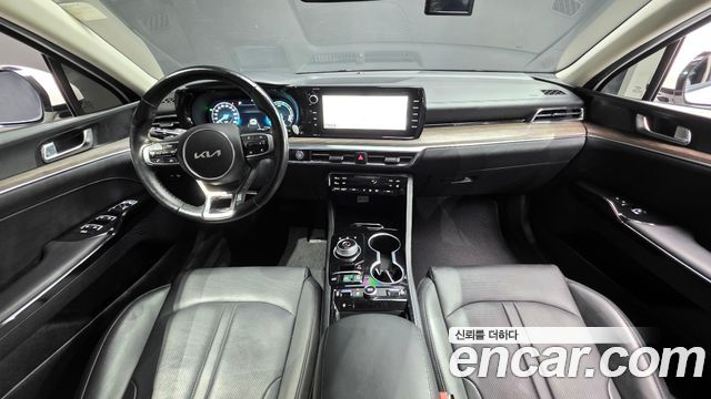 Kia K5 2023 — photo 7