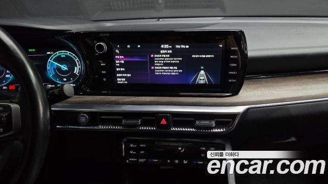 Kia K5 2023 — photo 15