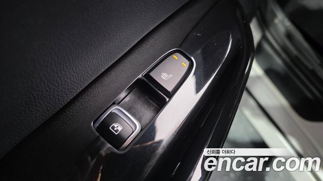 Kia K5 2023 — photo 19