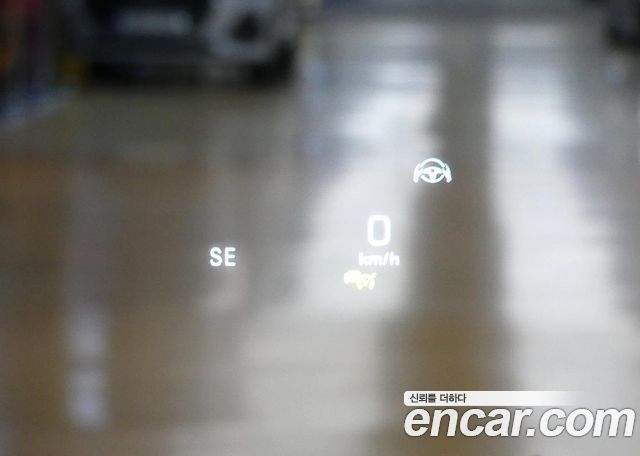 Mercedes-Benz GLC-Class 2023 — photo 16